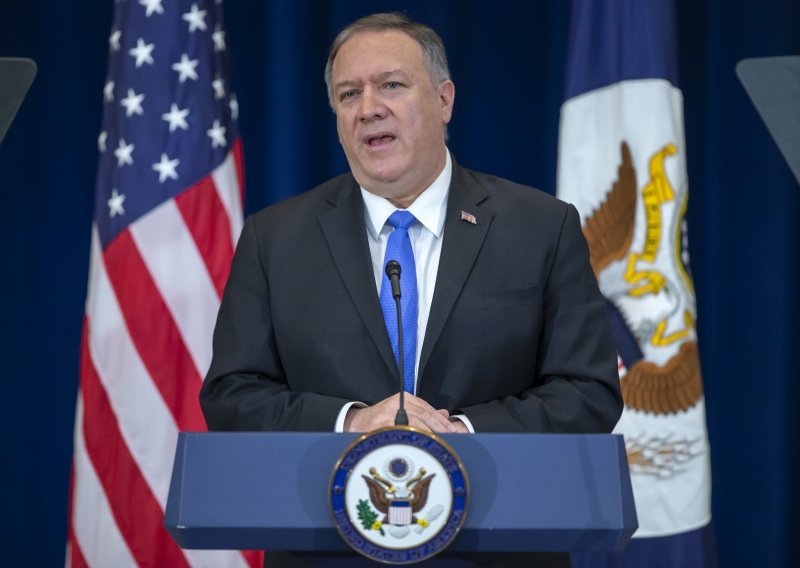 Pompeo Rusiji i Kini: Okrvavili ste ruke