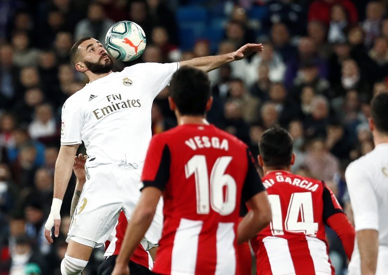 Luka Modrić na terenu svih 90 minuta, ali Real kiksao na Santiago Bernabeu pa zaostao za Barcelonom