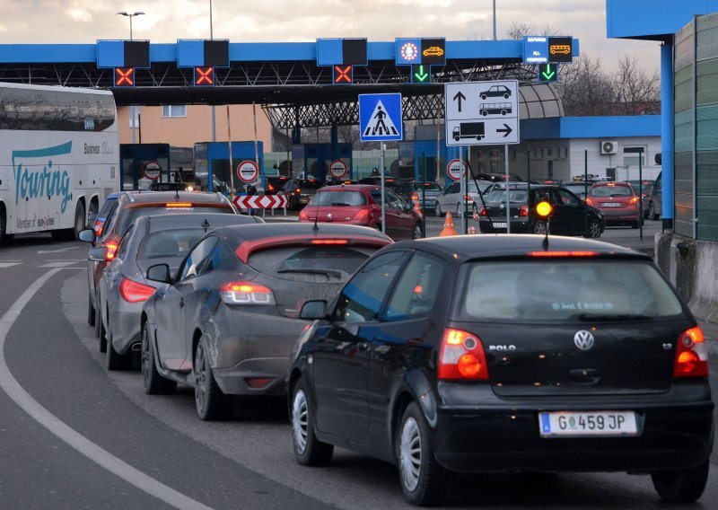 HAK upozorava: Ne idite na put bez zimske opreme