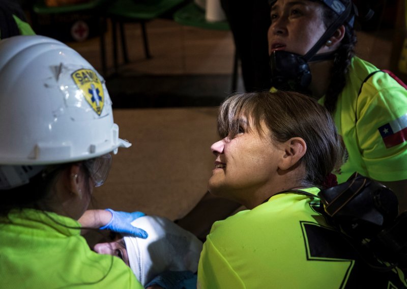 U požaru u Valparaisu oštećeno 245 kuća