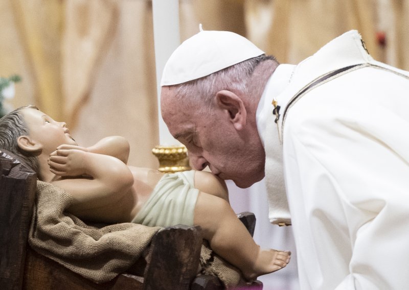 Papa Franjo pozvao na promjenu u ljudskim srcima