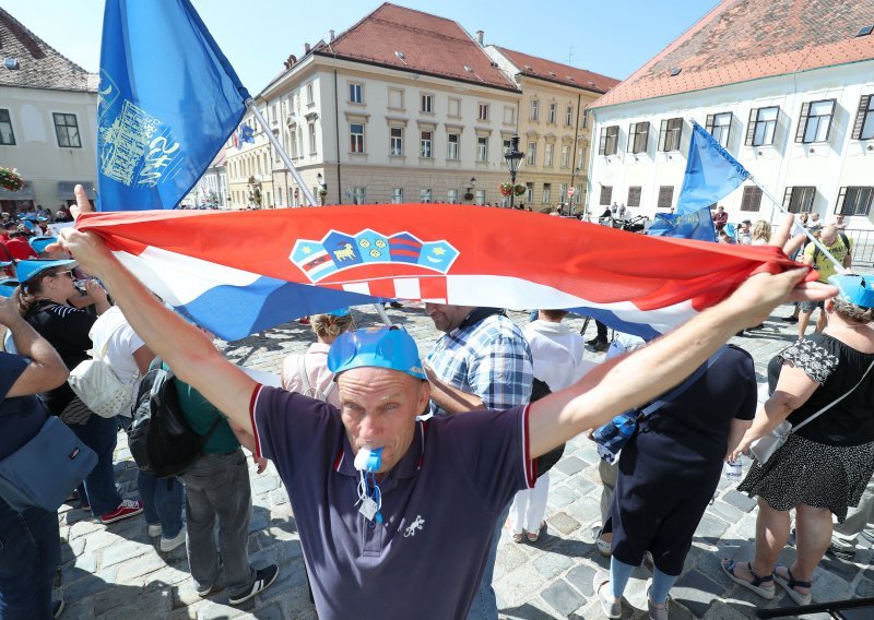 Političari su 2019. pali na popravnom: Kad učitelji izađu na ulicu, lekcija zaboli