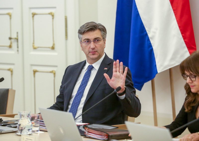 Plenković: Nova 2020. bit će godina daljnjeg gospodarskog razvoja i međunarodnog pozicioniranja Hrvatske