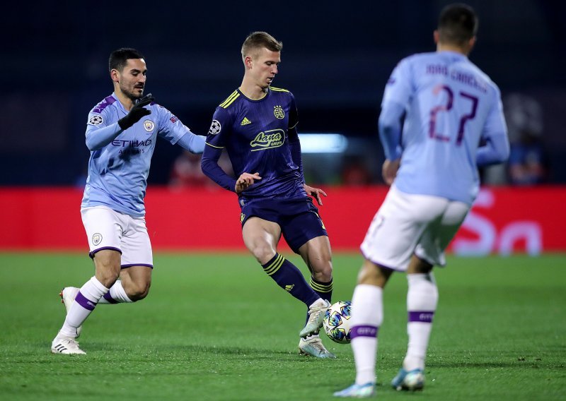 Sve prema Dinamovim željama; u bitku za Danija Olma krenuo i drugi klub iz Manchestera