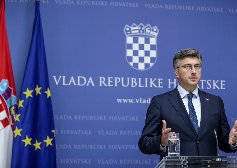 Plenković: Milanović kontinuirano laže, pa i o meni osobno. Onda to preuzima krajnja desnica i laže biračima