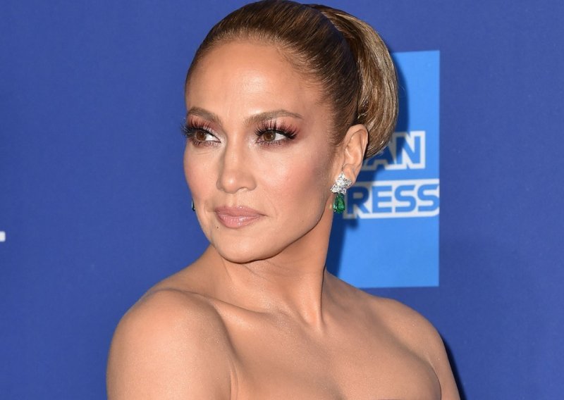 Jennifer Lopez: 'Na početku karijere sam razmišljala o tome da postanem striptizeta'