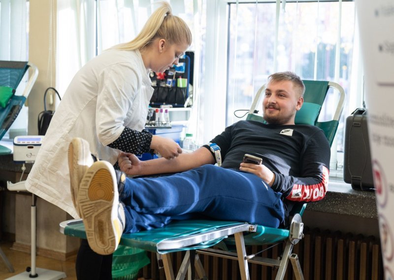 Studenti KIF-a započeli novu godinu na najhumaniji i najbolji način