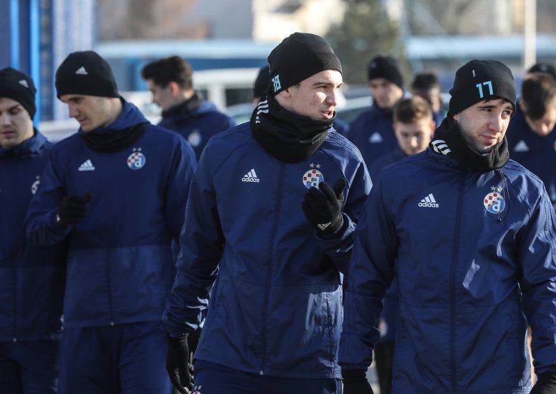 Dinamo krenuo s pripremama; Nenad Bjelica otkrio situaciju oko Danija Olma, a i tko odlazi na posudbu