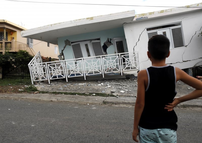 Portoriko proglasio izvanredno stanje nakon potresa