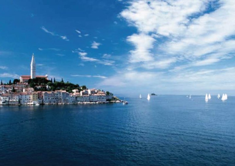 10 mitova o hrvatskom turizmu