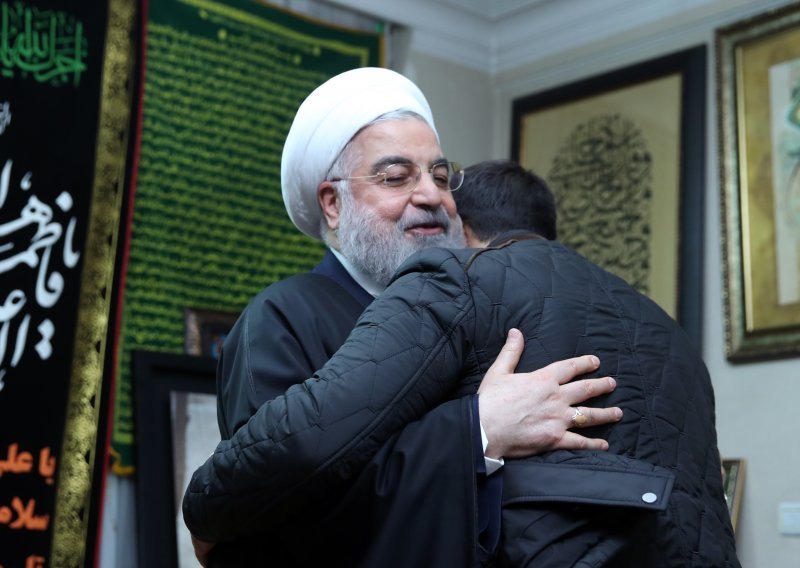 Ruhani: Iranski odgovor bit će izbacivanje američke vojske s Bliskog istoka