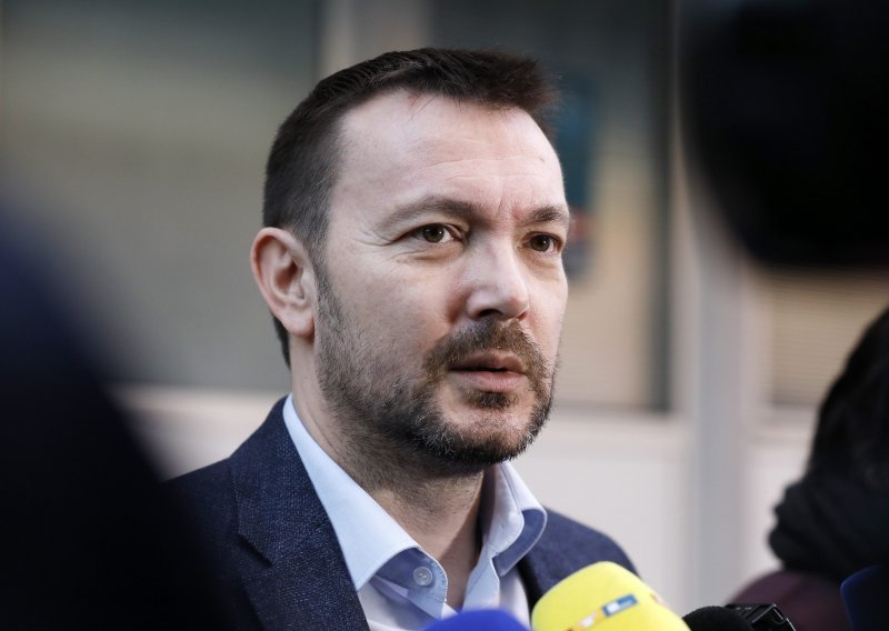 Bauk: Ne očekujem pad Vlade zbog Divjak jer je HDZ-u i partnerima draže ostati na vlasti
