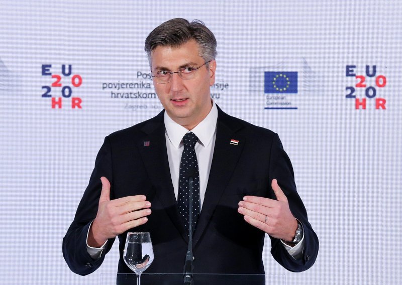 Plenković: Postignuća Vlade se ne vrednuju dovoljno, a Škoro je preuzeo retoriku Mosta