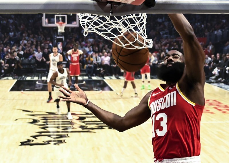 Neobični triple-double Jamesa Hardena, LA Lakersi mogu i bez pomoći LeBrona i Davisa