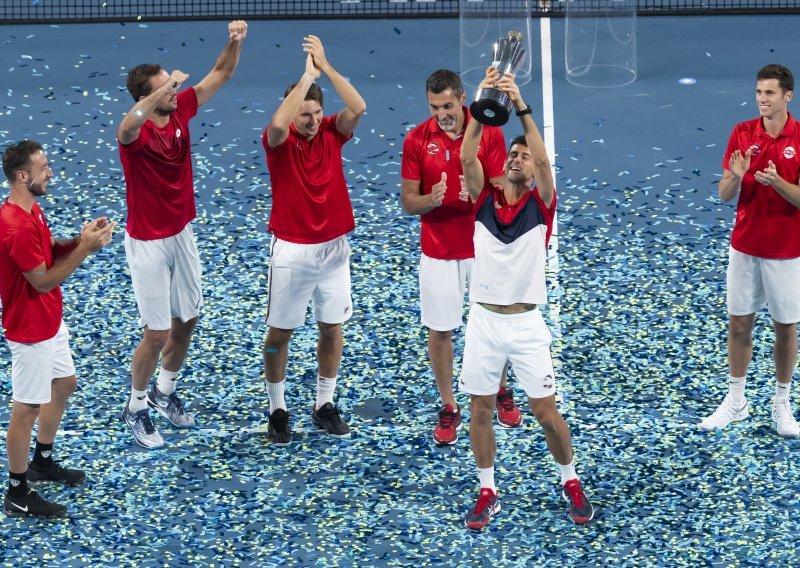 Novak Đoković pobijedio Rafaela Nadala i eliminirao Španjolsku u finalu prvog izdanja ATP kupa