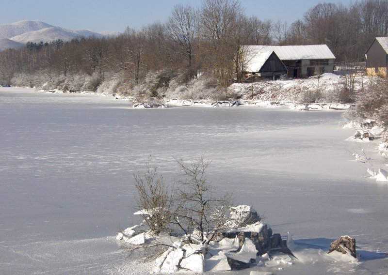 U Otočcu izmjereno minus 18 stupnjeva