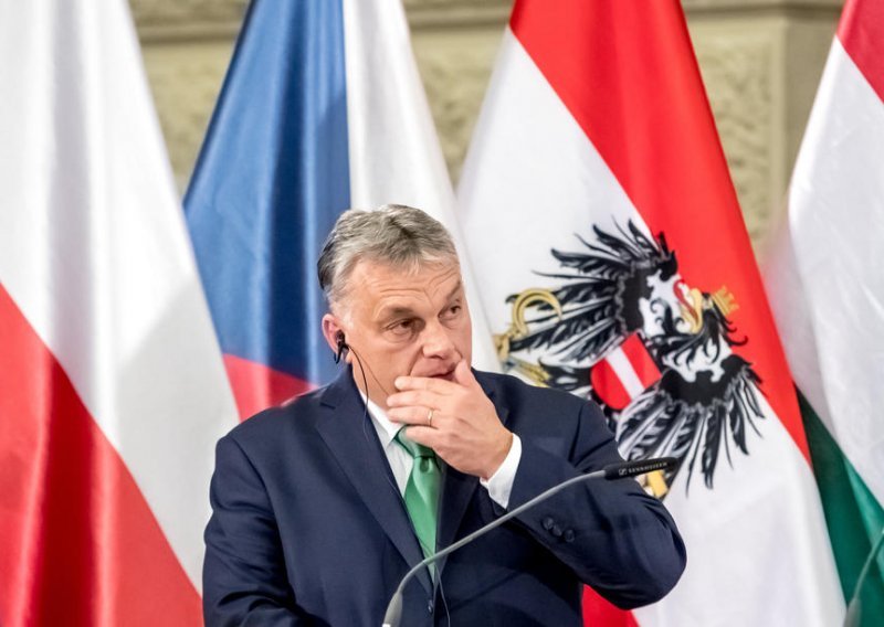 EPP produljio suspenziju Fidesza