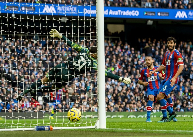 Manchester City još jednom kiksao; gubio do 82. pa preokrenuo, a onda se dogodio - autogol