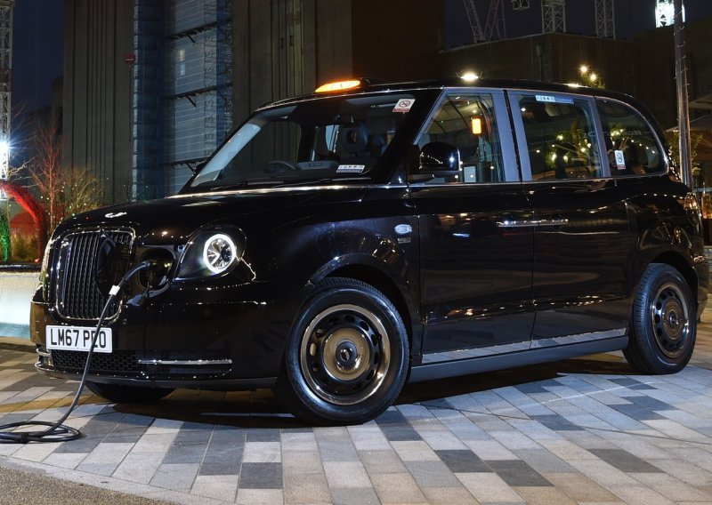 Geely u Japanu pokreće plug-in hibridni londonski taksi; Imat će domet i do 600 km!