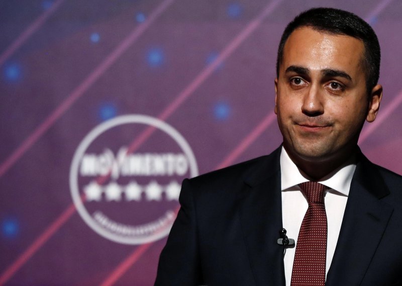 Luigi Di Maio podnio ostavku na dužnost predsjednika Pokreta 5 zvijezda