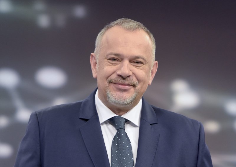 Zoran Šprajc: 'Petminutne vijesti na radiju sasvim su dovoljna doza informacija za život bez stresa'