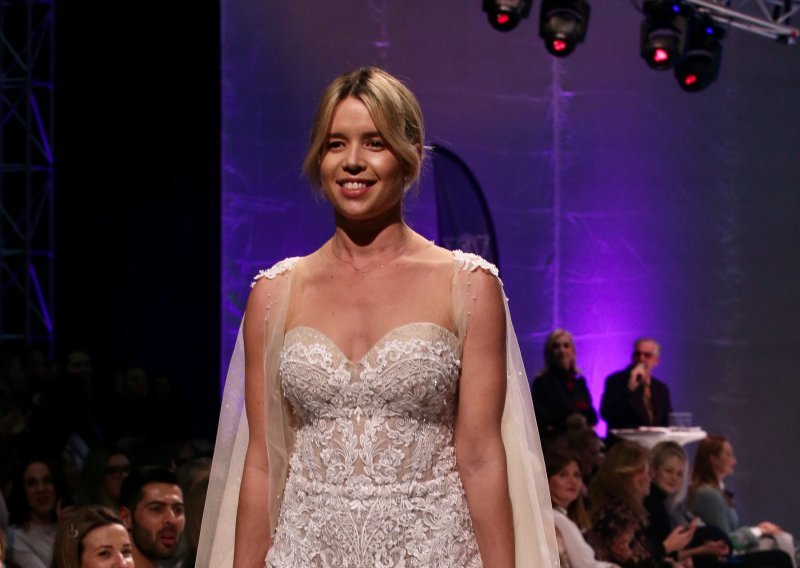 [FOTO/VIDEO] Poznate Hrvatice zablistale u vjenčanicama na humanitarnoj modnoj reviji