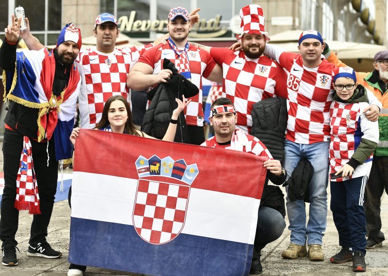 Hrvatski navijači okupirali grad uoči velikog finala; S tribina će ponovno grmjeti hrvatske pjesme
