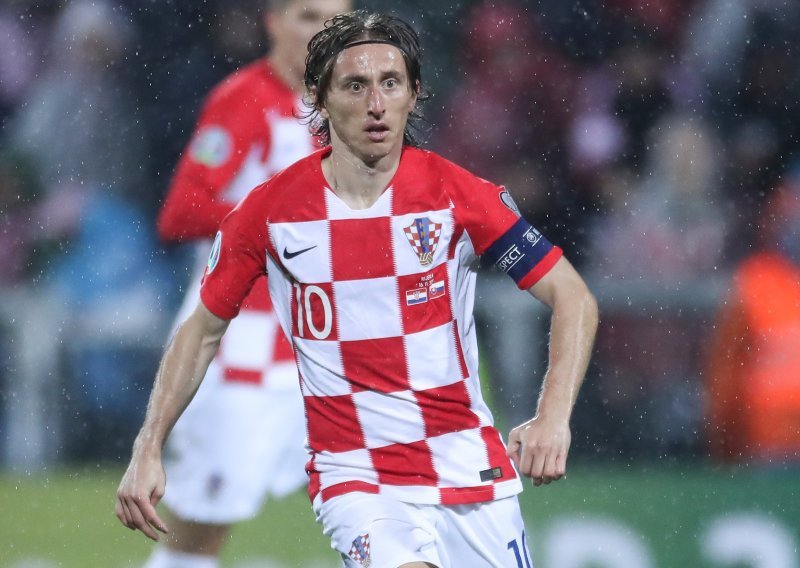 Kapetan 'Vatrenih' poslao poruku kapetanu 'Kauboja': Luka Modrić oduševio onime što je poručio Domagoju Duvnjaku uoči finala