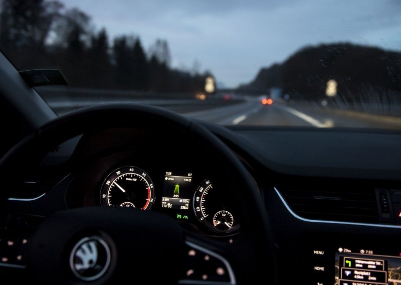 Ograničenje brzine na autocestama u Njemačkoj? ADAC više nije striktno protiv toga!