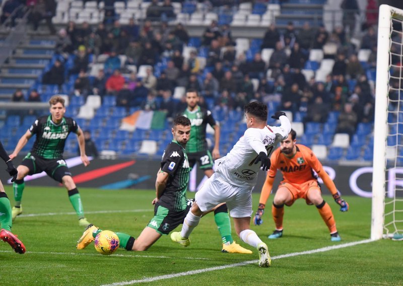 Sassuolo i Roma odigrali sjajnu utakmicu; domaćin na koljena bacio uglednog gosta iz Rima