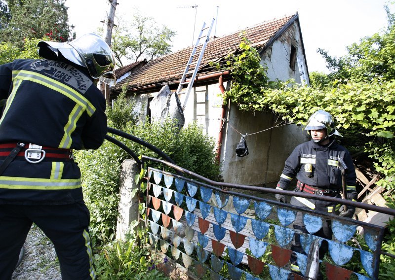 Požar u zagrebačkoj Trnovčici