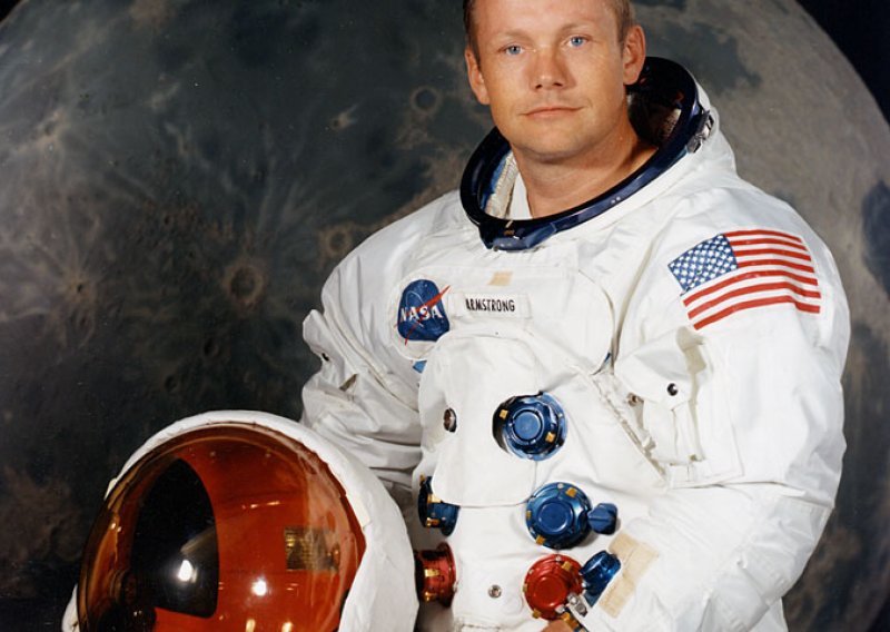 Umro je Neil Armstrong, prvi čovjek na Mjesecu