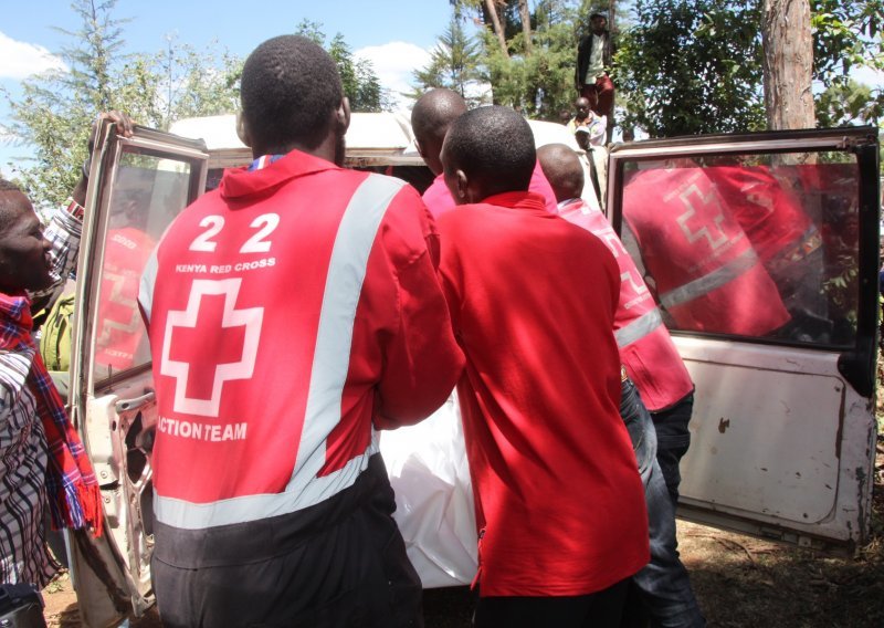 Najmanje četrnaestoro djece u Keniji poginulo u stampedu