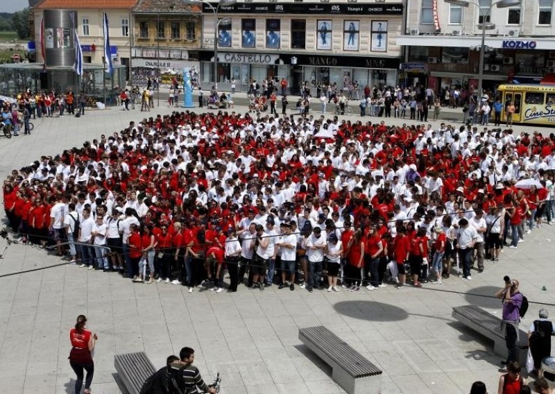 Studenti i učenici, iskoristite ove financijske poticaje!