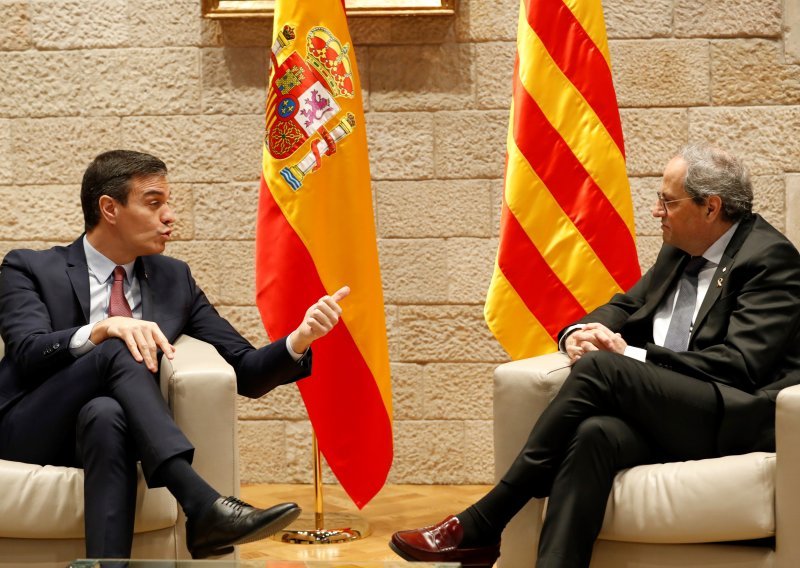 Španjolski premijer i katalonski predsjednik razgovarali o planu pregovora