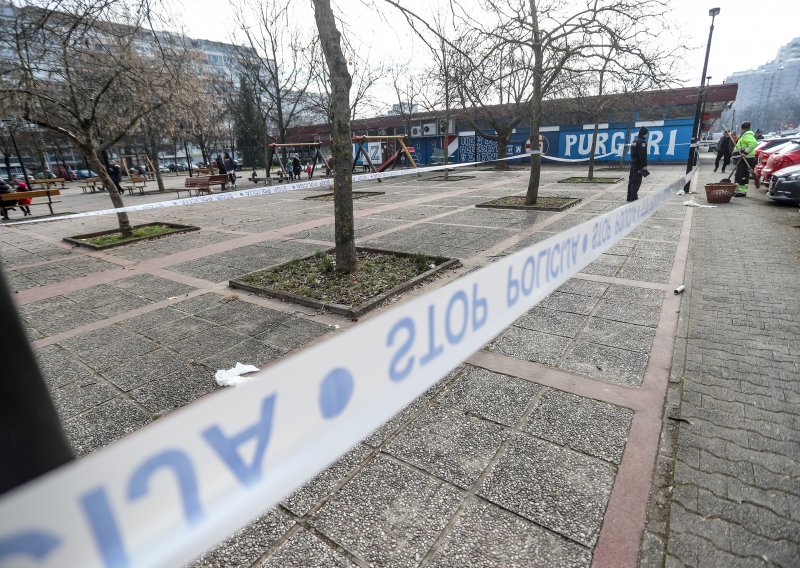 [FOTO/VIDEO] Muškarac teško ozlijeđen u ranojutarnjem obračunu u kafiću u Novom Zagrebu