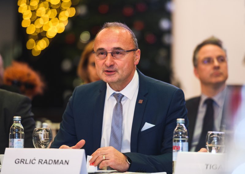 Grlić Radman: Pozitivno izvješće EK o napretku Sjeverne Makedonije važan je događaj