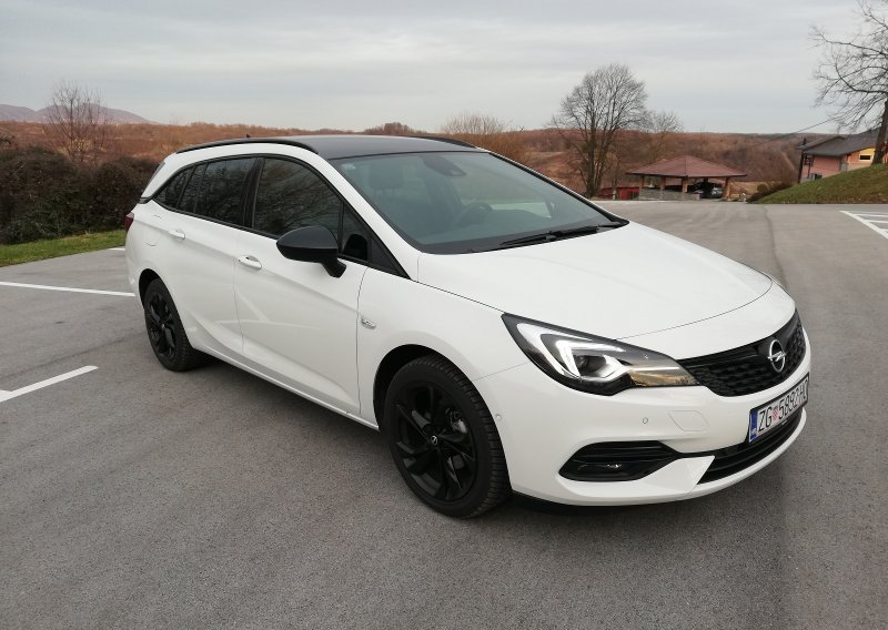 [FOTO/VIDEO] Vozili smo Opel Astru Sports Tourer 1.5D: Donosimo sve dojmove o ovom izvrsnom karavanu