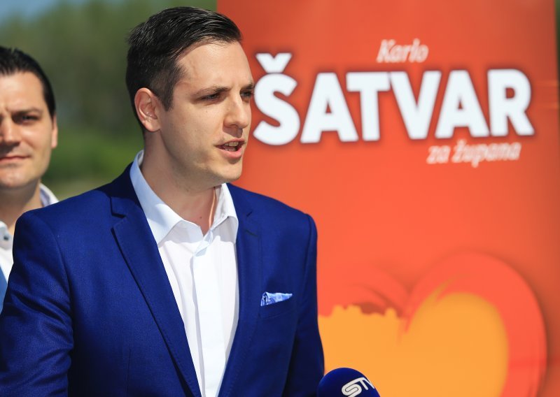 Preslagivanje u Osijeku: Dva vijećnika napustila vladajuće, gradonačelnik tvrdi da i dalje ima većinu