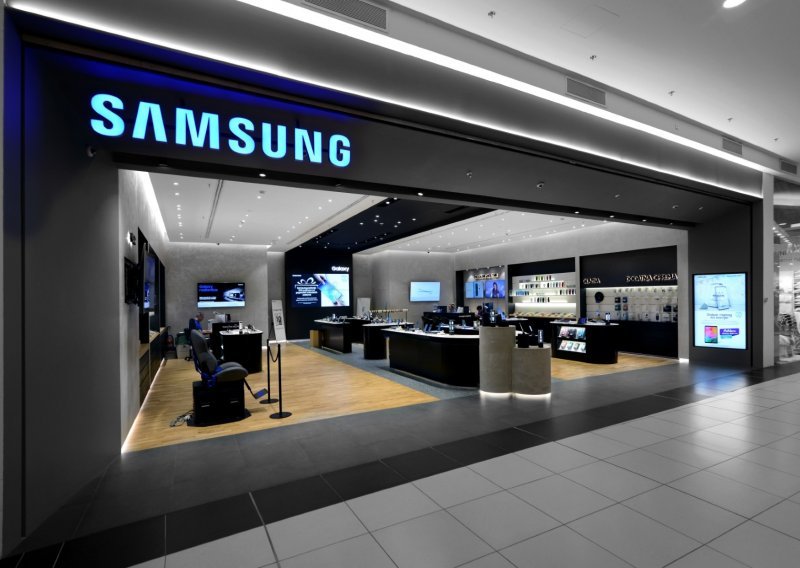 Do 20% popusta na zamjenu zaslona Samsung mobilnog telefona