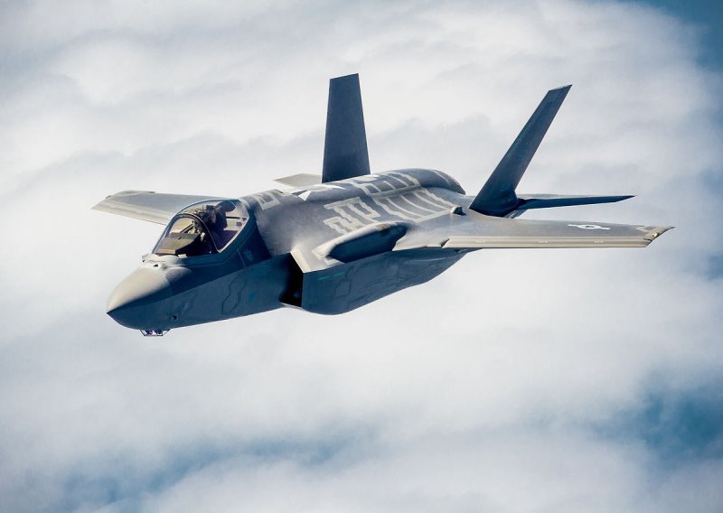 Američki general se hvali: Ovako će naš F-35 rušiti nevidljive kineske lovce