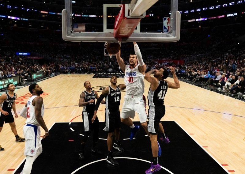 Luda utakmica u Bostonu; najtrofejniji NBA klub nadigrao favorizirane LA Clipperse nakon drame u dva produžetka