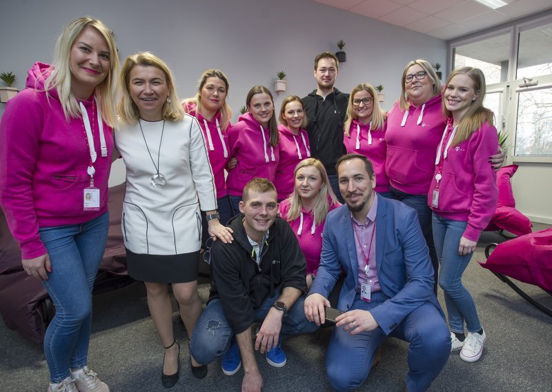 Novi pozivni centar u Osijeku - inspirativan radni prostor za djelatnike Hrvatskog Telekoma