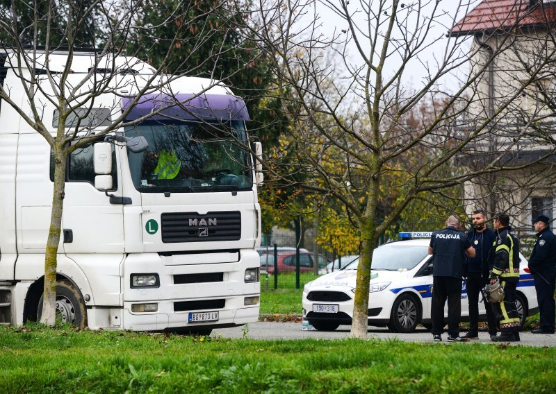 U osam sati rada policija zaustavila 81 teretno vozilo od kojih je 41 bilo u prekršaju