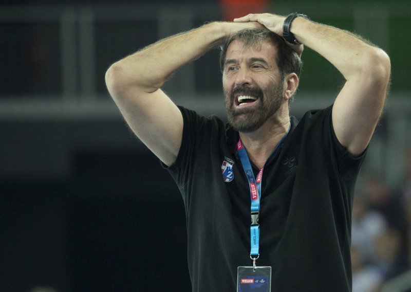 Ljutiti Veselin Vujović šokirao je sve ovom izjavom nakon kazne koju mu je 'odrezao' EHF: Reći ću rukometu zbogom!