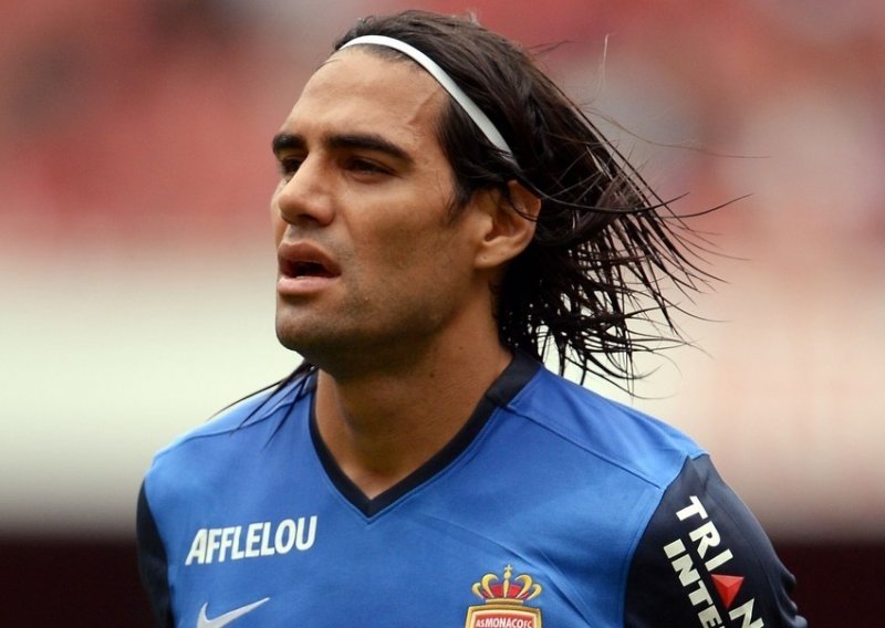 Falcao poslan među juniore Manchester Uniteda!