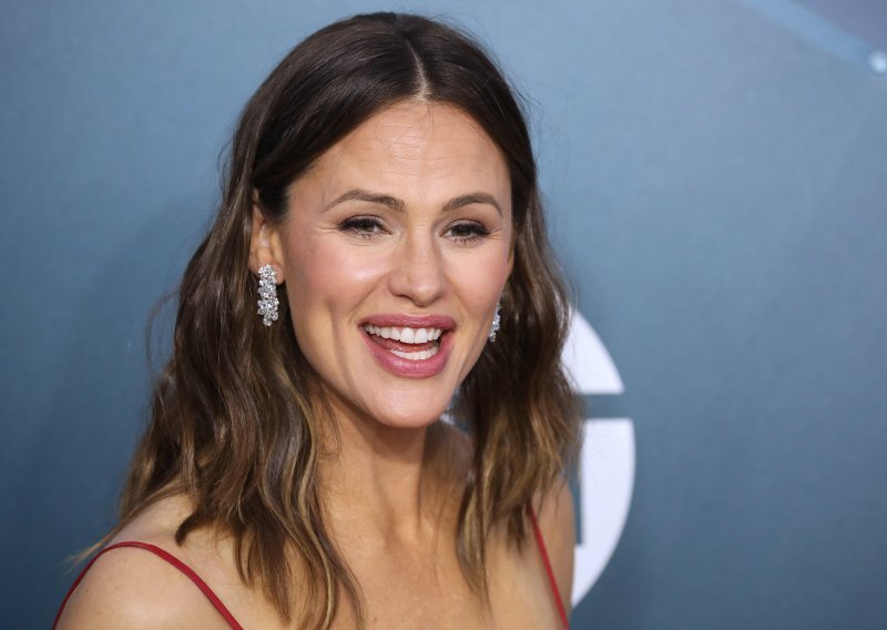 Jennifer Garner snimkom s aerodroma nasmijala, ali i oduševila sve, a evo i zašto