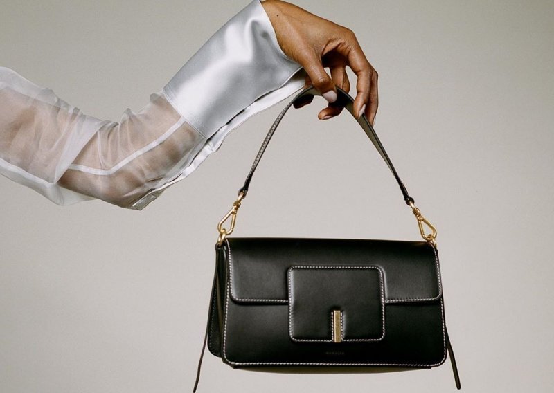 Najnoviji modni favorit: Za ovom su torbom poludjele sve modne ovisnice