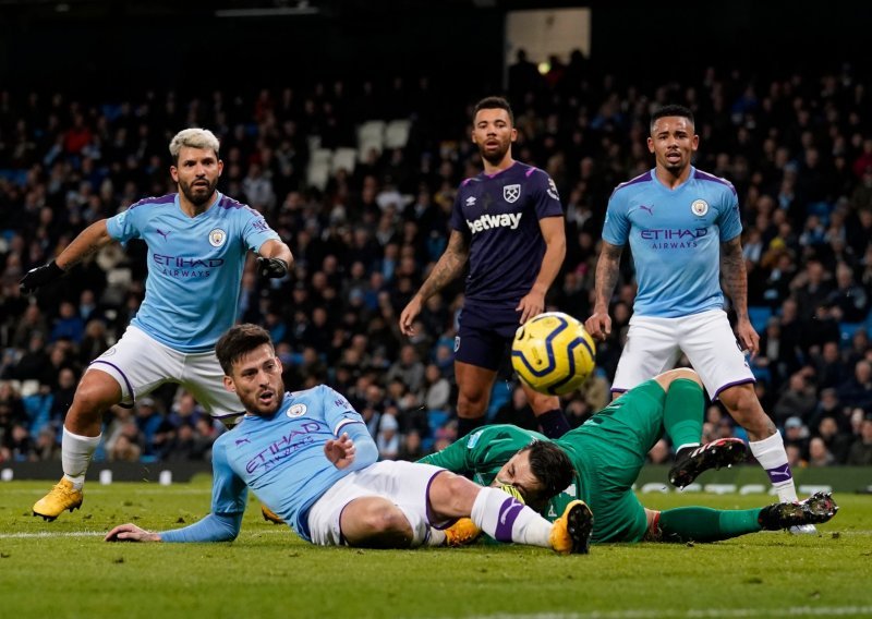 Manchester City siguran protiv loših 'čekićara' koji već pet utakmica ne znaju za pobjedu