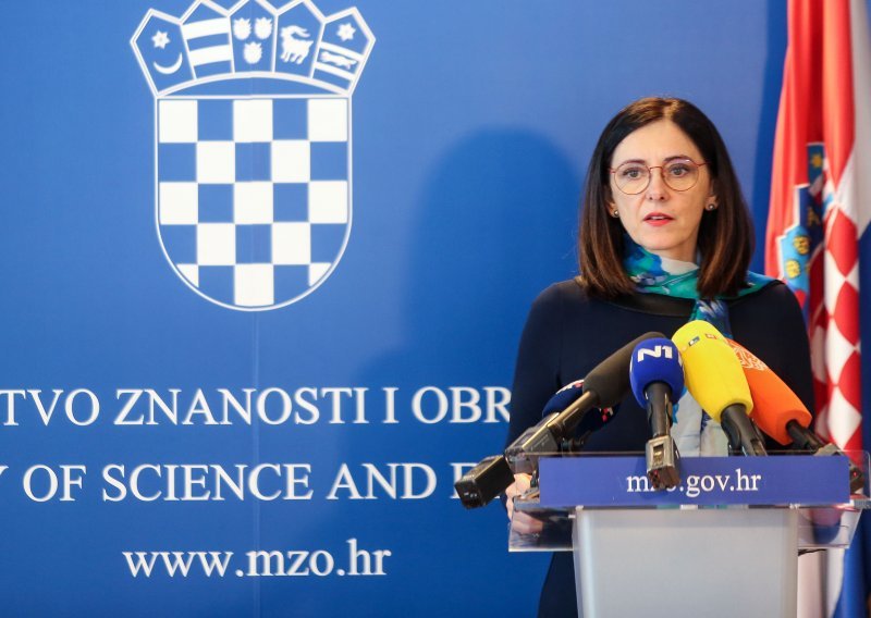 Divjak sazvala EU ministre, a roditeljima poručila da upozore djecu kako se ponašaju u školi